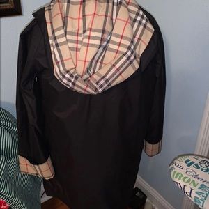 Burberry Brittany Rain coat/jacket size 6R
